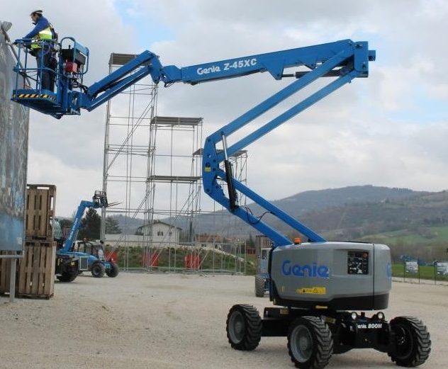 Z45XC RT Articulated Boom Lift
