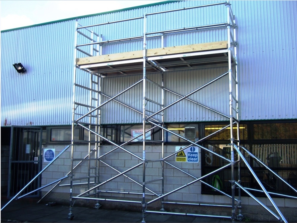 Facade Tower Scaffold System